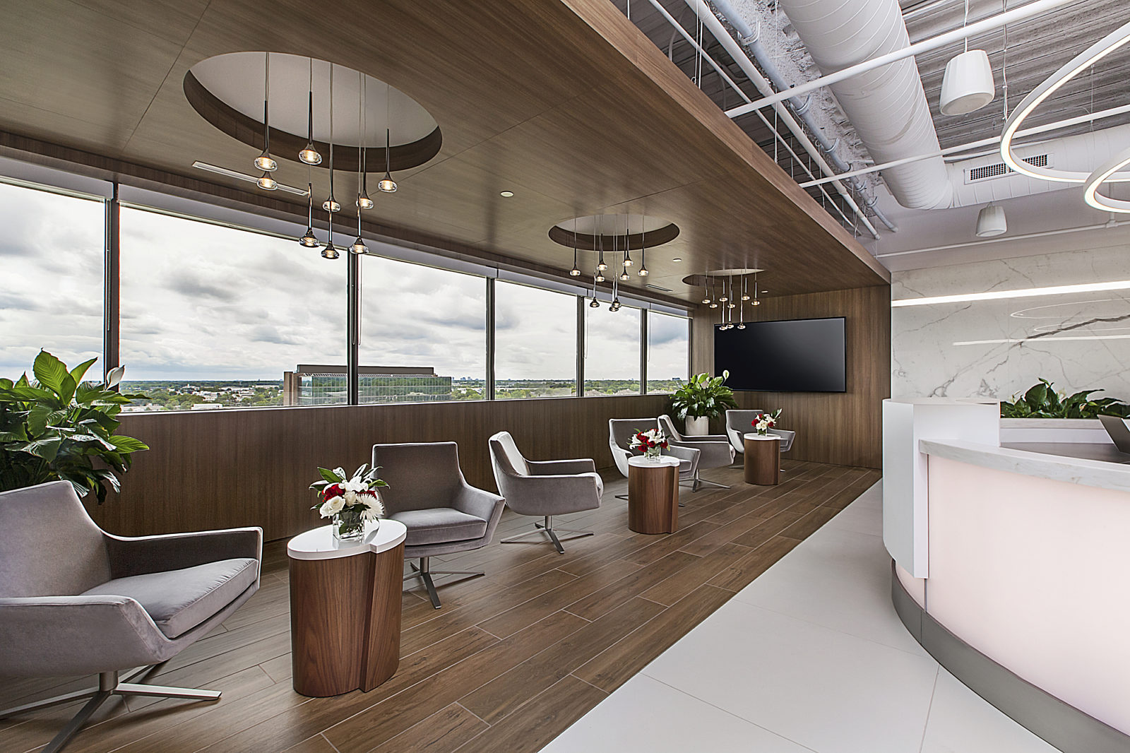 Trion Lounge and Window